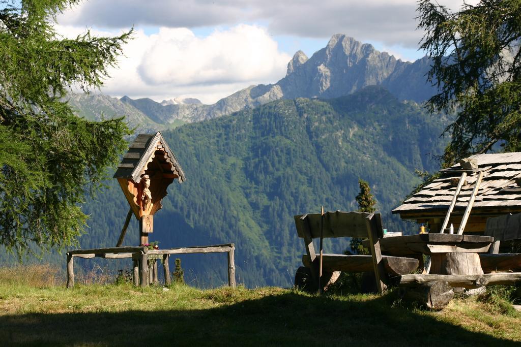 Bauernhof Im Wiesengrund Maria Luggau Exterior foto
