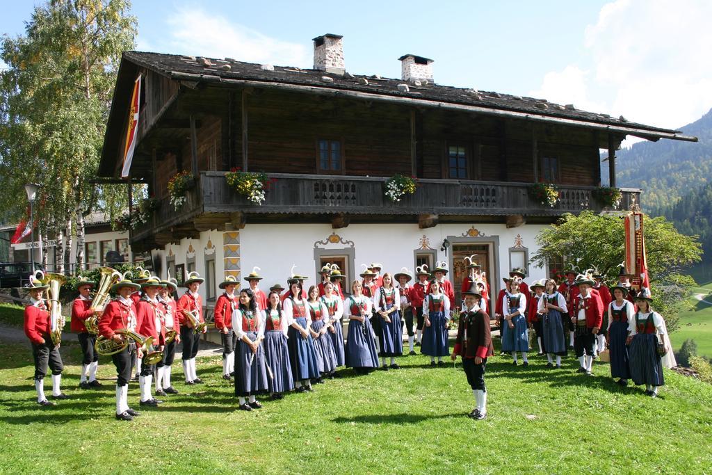 Bauernhof Im Wiesengrund Maria Luggau Exterior foto